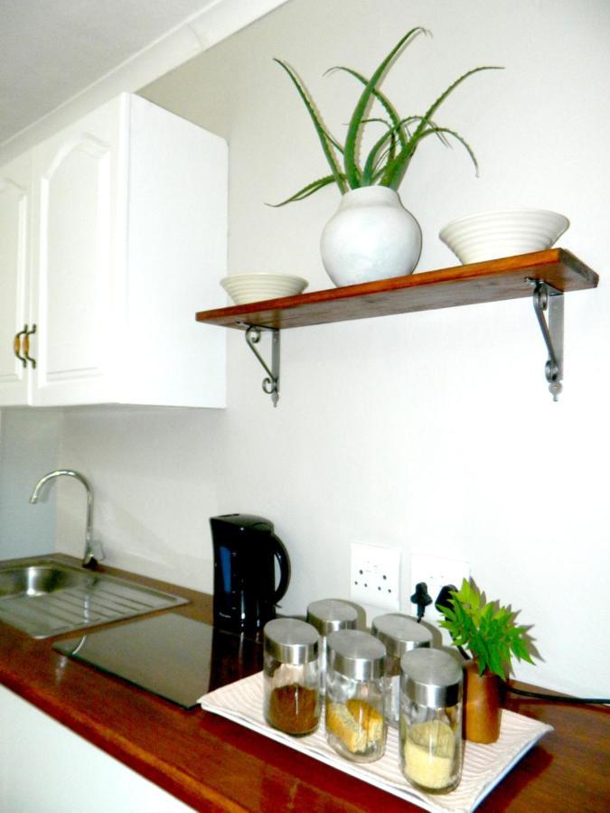 Aloe Cottage Mbombela Bagian luar foto