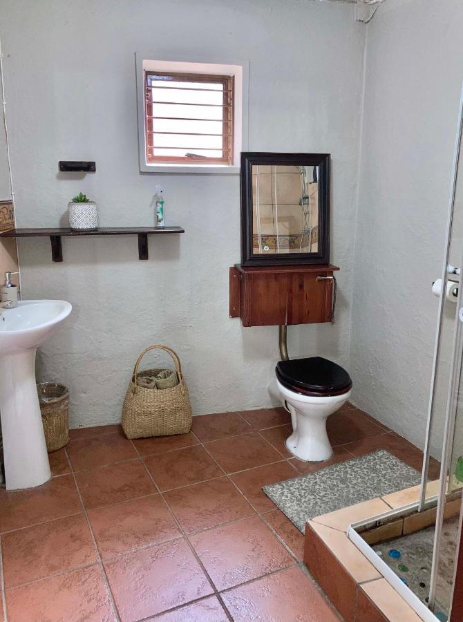 Aloe Cottage Mbombela Bagian luar foto